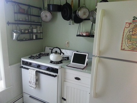 kitchen-610736__340.jpg
